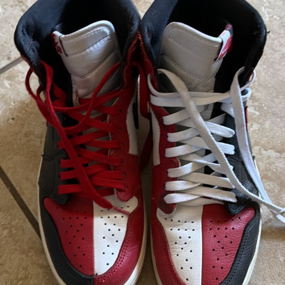 🔥Jordan 1 retros homage to home🔥